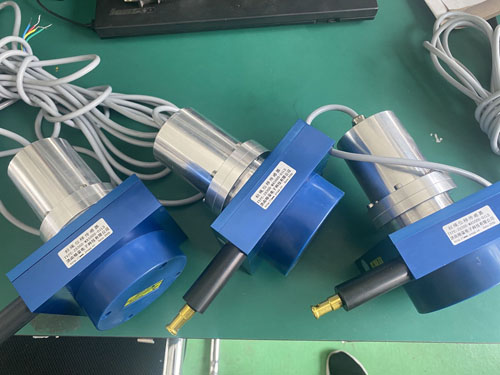 防水拉線位移編碼器信號輸出根據(jù)上位機軟件接收形式進行確認