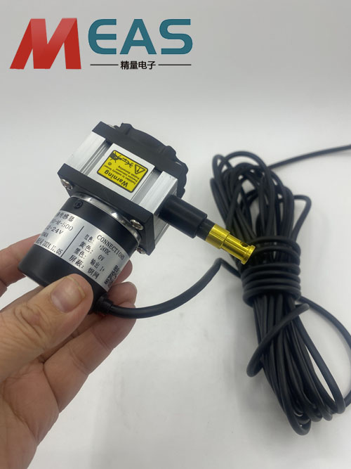 拉繩位移編碼器通過位移速度可以精確測(cè)量位移量