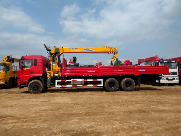 SQS300-4徐工12噸直臂隨車吊參數(shù)