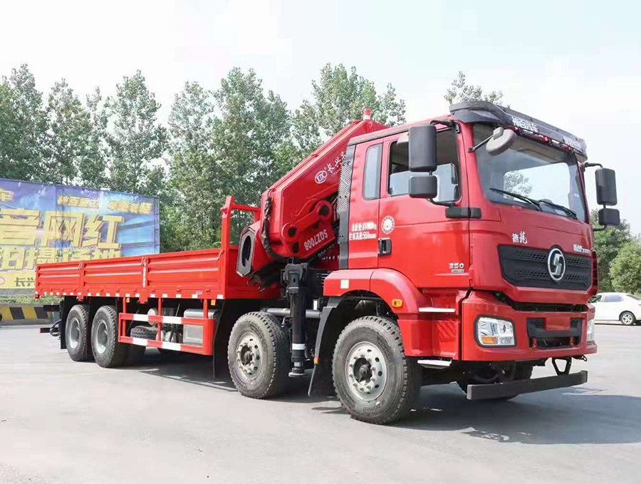 陜汽德龍長(zhǎng)興35噸折臂隨車(chē)吊