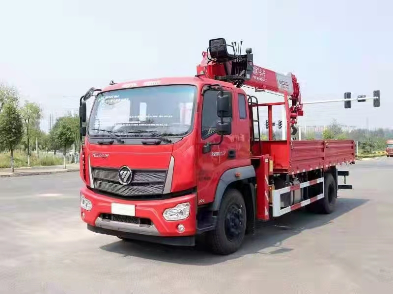 福田瑞沃長(zhǎng)興10噸隨車(chē)吊