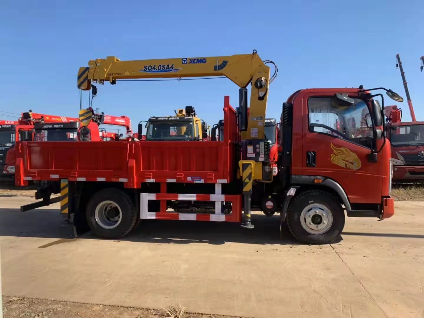 重汽5噸隨車(chē)吊 徐工吊機(jī)